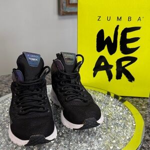 Zumba Black air funk dance Athletic Sneakers EUC 5